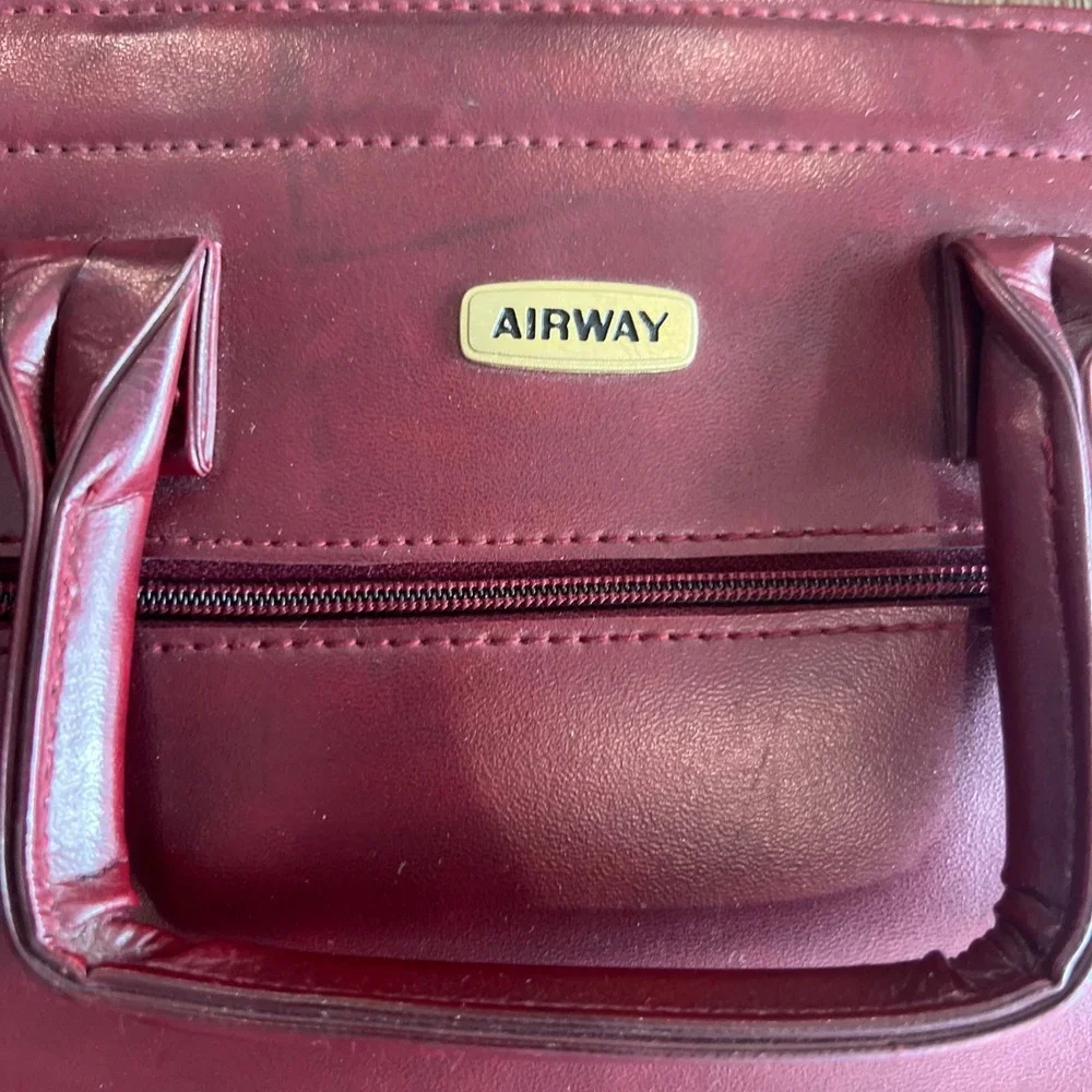 Airway Vintage Burgundy Faux Leather Slim Portfolio Briefcase Document Bag